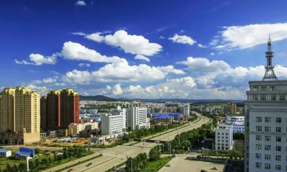 黑龙江省双鸭山市“加减乘除”法 激发新任职干部内生动力